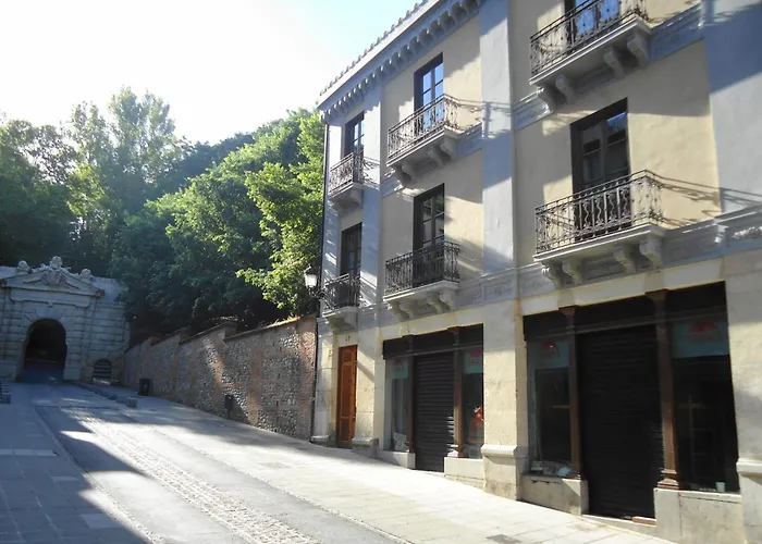 Apartamentos Turisticos Mauror