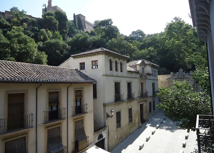 Apartamentos Turisticos Mauror